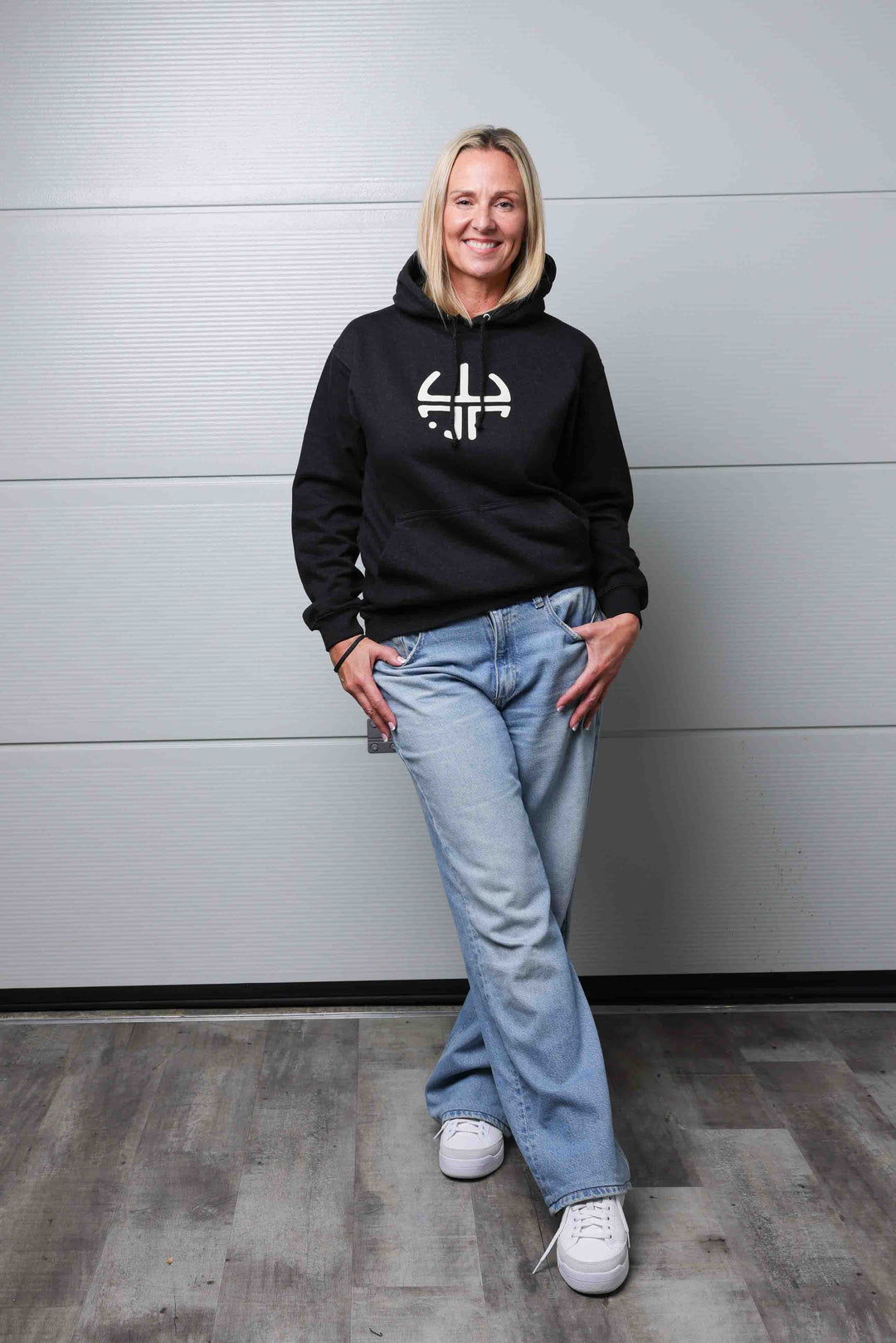 WARCRY SYMBOL Hoodie – Black