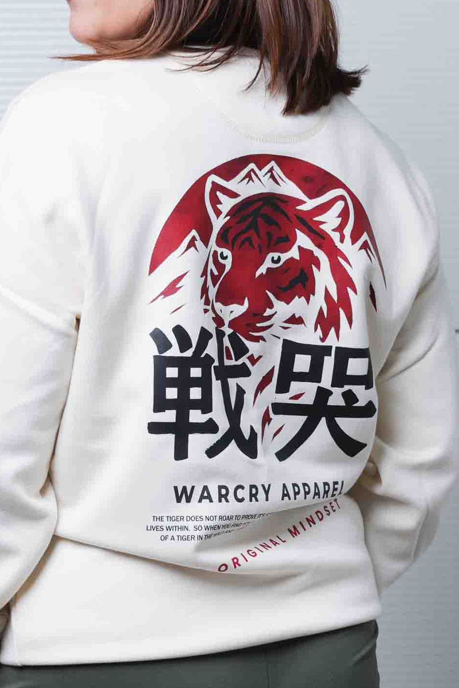 WARCRY TIGER MENTALITY Sweater - Cream