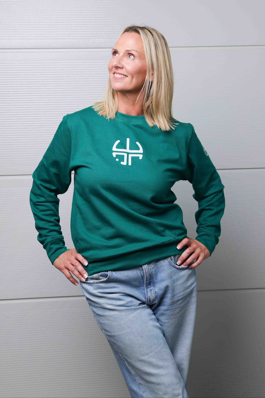 WARCRY SYMBOL Sweater - Emerald Green